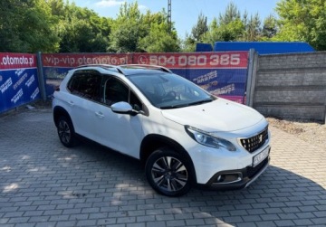 Peugeot 2008 I SUV Facelifting 1.2 PureTech 110KM 2017 Peugeot 2008 1.2 T NAVI Ledy Panorama dach 1.2 Benzyna 110KM, zdjęcie 18