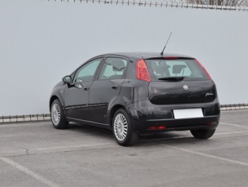 Fiat Punto Grande Punto Hatchback 5d 1.4 8v 77KM 2008 Fiat Grande Punto 1.4, Klima, El. szyby, zdjęcie 3