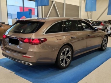 Mercedes Klasa E W214 Kombi 2.0 220d 197KM 2025 E Klasa 220 d Avantgarde Estate 2.0 (197KM) 2025, zdjęcie 1