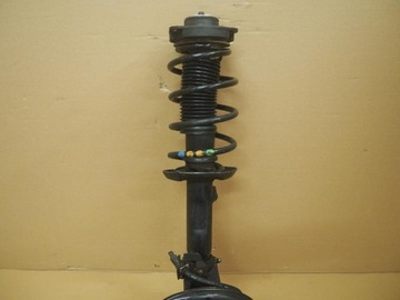 Поворотный кулак ПЕРЕДНИЙ ПРАВЫЙ A3 II 8P GOLF VI 1K0256T