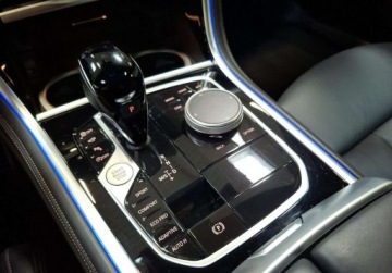 BMW Seria 8 II M Coupe Facelifting 4.4 850i 530KM 2025 BMW Seria 8 CENA BRUTTO 389 800 zl FV23 Gwarancja fabryczna do 27 lipca 2, zdjęcie 13