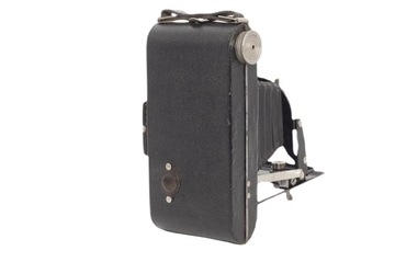 Kodak Folding 'Brownie' Six-20 (1937-1940) -Outsia