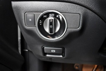 Mercedes CLA C117 Shooting Brake Facelifting AMG 2.0 45 AMG 381KM 2017 Mercedes CLA 45 AMG Bezwypadkowy / Salon Polska /, zdjęcie 14