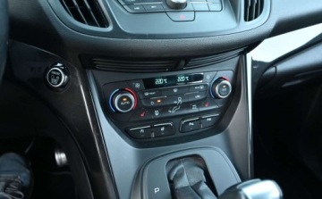 Ford Kuga II SUV Facelifting 2.0 TDCi 150KM 2017 Ford Kuga 2,0 TDCI 150 KM AWD ST-LINE BI-Xenon Nawigacja 2.0 Diesel 150KM, zdjęcie 31