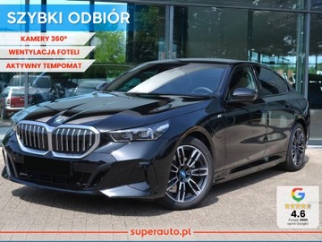BMW Seria 5 G90-91 Sedan Plug-In 3.0 50e 489KM 2025 BMW Seria 5 550e xDrive Sport Sedan 3.0 (489KM) 2025