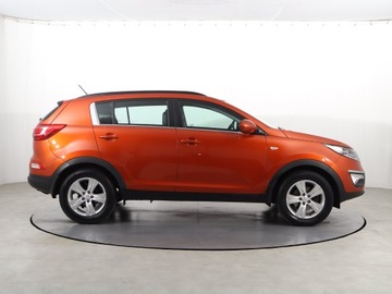 Kia Sportage III SUV 1.6 GDI 135KM 2013 Kia Sportage 1.6 GDI, Klima, Tempomat, Parktronic, zdjęcie 5