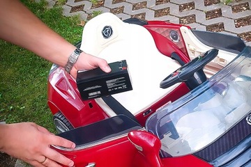 ГЕЛЕВАЯ АККУМУЛЯТОРНАЯ БАТАРЕЯ 12В 4Ач ДЛЯ МОТОЦИКЛА КВАДА СКУТЕРА PEUGEOT PEUGOT 125