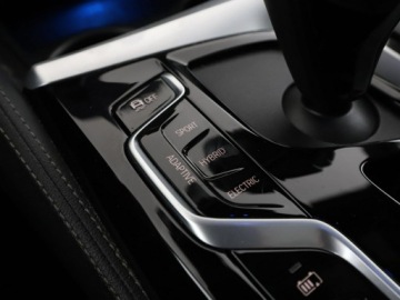 BMW Seria 5 G30-G31 Touring Plug-In 2.0 530e 292KM 2021 BMW 530 FV23% M Sport automat PHEV skóra panorama, zdjęcie 31