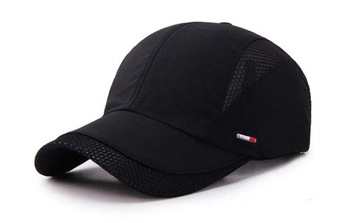 Czapka z daszkiem lekka sport cienika przewiewna na lato CZARNA Tenis Rower