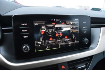 Skoda Kamiq Crossover 1.0 TSI 110KM 2021 Skoda Kamiq SalonPL Style 110KM Kessy Kamera Smartlink FULL LED Kamera ACC, zdjęcie 16