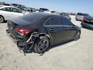 Mercedes Klasa A W177/V177 2022 Mercedes-Benz Klasa A 220, 2022r., 4x4, 2.0L 2.0 Benzyna 188KM, zdjęcie 2