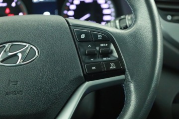 Hyundai Tucson III SUV 1.7 CRDi 141KM 2016 Hyundai Tucson 1.7 CRDi, Salon Polska, Serwis ASO, zdjęcie 17
