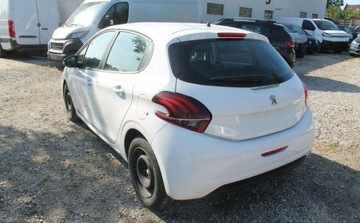 Peugeot 208 I 2018 Peugeot 208 1.2 Benzyna 68KM, zdjęcie 6