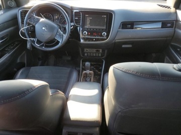 Mitsubishi Outlander III 2020 Mitsubishi Outlander 2020 MITSUBISHI OUTLANDER SE 2.4 Benzyna 166KM, zdjęcie 8