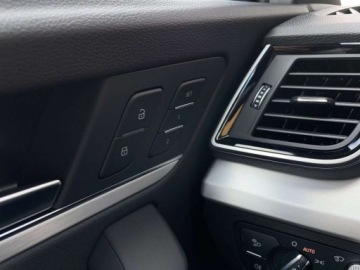 Audi Q5 II Q5-e Facelifting 2.0 50 TFSI e 299KM 2025 Audi Q5 Head Up Matrix LED Hak Pikowana skora Ambiente plus Gwarancja do 2, zdjęcie 24