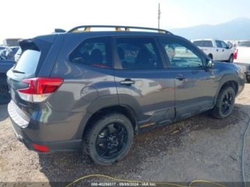 Subaru 2023 Subaru Forester 2023, 2,5L, 4x4, WILDERNESS 2.5 Benzyna 182KM, zdjęcie 5