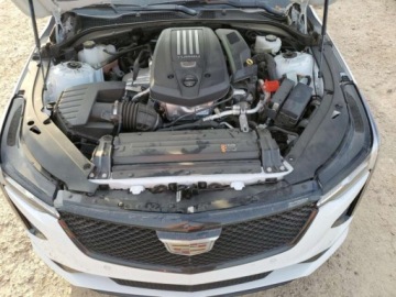 Cadillac 2024 Cadillac CT4 V, 2024r., 4x4, 2.7L 2.7 Benzyna 325KM, zdjęcie 10