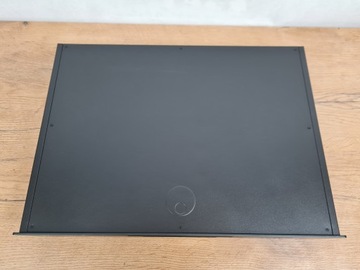 Cambridge Audio Azur 540C — проигрыватель компакт-дисков + пульт дистанционного управления