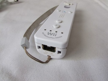 Wii Remote Motion Plus Inside RVL-036 + Nunchuk + Kierownica zestaw