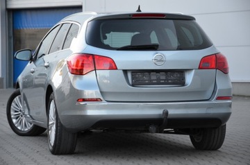 Opel Astra J Sports Tourer Facelifting 1.6 CDTI  136KM 2014 ZAREJESTROWANA LIFT 1.6CDTI 136KM SERWIS LEDY NAVI KAMERA BLISS ALU 2xPDC, zdjęcie 4