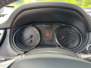 Nissan Qashqai II Crossover 1.2 DIG-T 115KM 2016 Nissan Qashqai 1.2 DIG-T 2016, zdjęcie 13