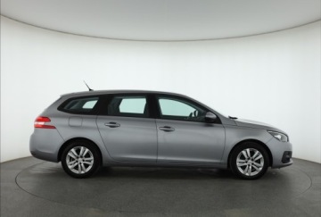 Peugeot 308 II SW Facelifting 1.5 BlueHDI 130KM 2019 Peugeot 308 1.5 BlueHDi, Salon Polska, Serwis ASO, zdjęcie 5