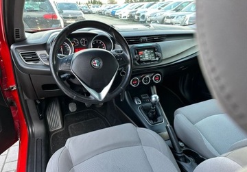 Alfa Romeo Giulietta Nuova II Hatchback 5d Facelifting 1.4 TB 16v 120KM 2015 Alfa Romeo Giulietta 1.4 benz. 120KM Salon POL..., zdjęcie 14