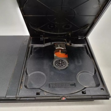 КОНСОЛЬ PLAYSTATION PS2 SCPH-70004