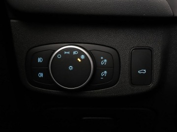 Ford Focus IV Kombi 2.0 EcoBlue 150KM 2019 Ford Focus automat full LED el. sterowane i grzane, zdjęcie 34