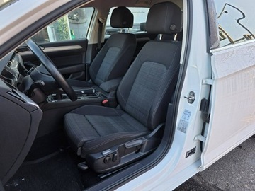 Volkswagen Passat B8 Variant Facelifting 2.0 TDI SCR 150KM 2021 Volkswagen Passat 2.0 TDI 150 KM, Klimatyzacja,, zdjęcie 6