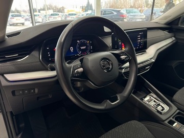 Skoda Octavia III Kombi Facelifting 2.0 TDI 150KM 2020 Skoda Octavia Style / HUD / Ambiente / Kamera cofa, zdjęcie 6
