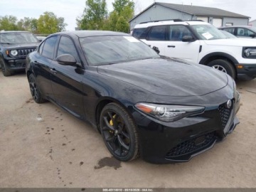 Alfa Romeo Giulia II Sedan Facelifting 2.0 Turbo 280KM 2020 Alfa Romeo Giulia Ti Sport Awd 2020 2.0 Benzyna 280KM, zdjęcie 6