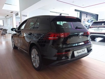 Volkswagen Golf VIII 2026 Volkswagen Golf Life Plus1.5 eTSImHEV 116 KM DSG7 Tapicerka Artvelours Pa, zdjęcie 9