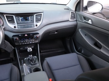 Hyundai Tucson III SUV 1.6 GDI 132KM 2016 Hyundai Tucson 1.6 GDI, Salon Polska, Serwis ASO, zdjęcie 7