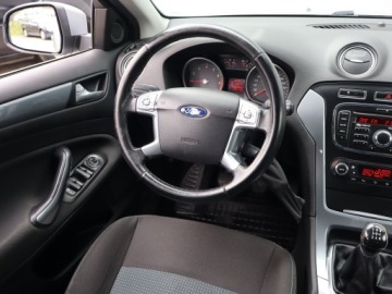 Ford Mondeo IV Hatchback 2.0 Duratec Flexifuel 145KM 2012 Ford Mondeo 2.0 16V, Salon Polska, Klima, zdjęcie 6