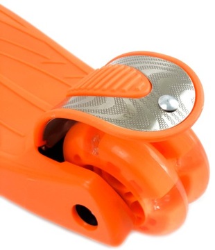 ТРЕХКОЛЕСНЫЙ БАЛАНСОВЫЙ САМОКАТ СО СВЕТОДИОДНЫМИ КОЛЕСАМИ 50 кг