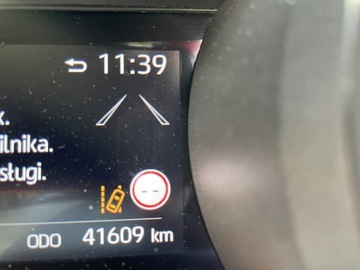 Toyota Yaris IV 2020 Toyota Yaris Hybrid 1.5 Active Salon PL 2021 FV 23, zdjęcie 17