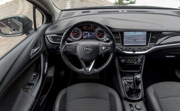 Opel Astra K Sports Tourer 1.4 Turbo 125KM 2017 Opel Astra Opel Astra 1.4 Turbo Dynamic 1.4 Benzyna 125KM, zdjęcie 29