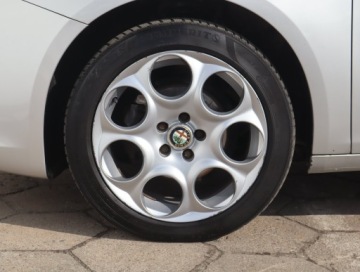 Alfa Romeo Giulietta Nuova II Hatchback 5d 1.4 TB 16v 120KM 2011 Alfa Romeo Giulietta 1.4 T, Klima, Klimatronic, zdjęcie 13