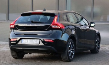 Volvo V40 II 2019 Volvo V40 Volvo V40 T2 Linje Svart 2.0 Benzyna 122KM, zdjęcie 33