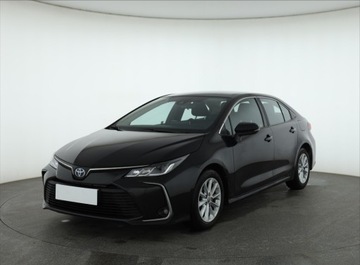 Toyota Corolla XII Sedan 1.8 Hybrid 122KM 2022 Toyota Corolla 1.8 Hybrid, Salon Polska, zdjęcie 1