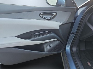 BYD 2025 BYD Seal 6 DM-i Touring Boost Plug-in Hybrid 184 KM 1.5 183KM, zdjęcie 9