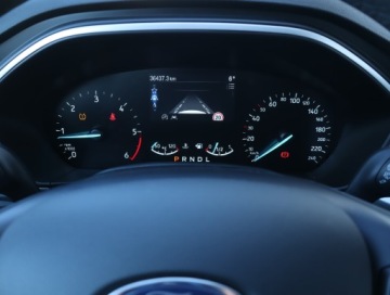 Ford Focus IV Hatchback 1.5 EcoBlue 120KM 2021 Ford Focus 1.5 EcoBlue, Salon Polska, zdjęcie 10