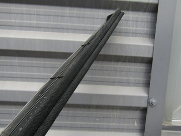 4 MERCEDES W124 COMBI КРЫШКА, НАКЛАДКА КРЫШКИ БАГАЖНИКА, ЧЕРНАЯ