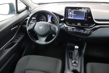 Toyota C-HR I Crossover Facelifting 1.8 Hybrid 122KM 2023 Toyota C-HR 1.8 Hybrid, Serwis ASO, Automat, zdjęcie 6