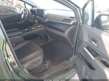 Toyota Sienna III 2025 Toyota Sienna Woodland Edition 2025 2.5l 2.5 Hybryda 245KM, zdjęcie 9