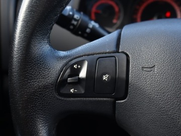 Kia Ceed I SW Facelifting 1.4 DOHC CVVT 90KM 2010 Kia Ceed 1.4 CVVT, Klima, Podgrzewane siedzienia, zdjęcie 17