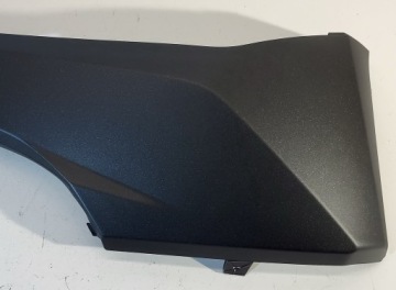 Обтекатель плуга боковой нижний правый 64431-K40-F00ZA Honda NSS 125 Forza 2015-2018r