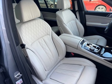 BMW X7 SUV 3.0 40d 340KM 2022 BMW X7 40d M sport PRO, Salon Polska,dociągi, head, zdjęcie 18