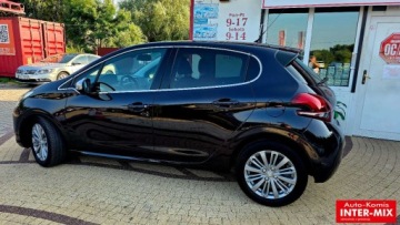 Peugeot 208 I Hatchback 5d Facelifting 1.6 BlueHDi 100KM 2017 Peugeot 208 Niski przebieg super stan 1.6 Diesel 100KM, zdjęcie 9